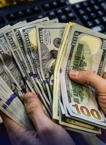 انٹر بینک اور اوپن مارکیٹ میں ڈالر کی قیمت میں کمی